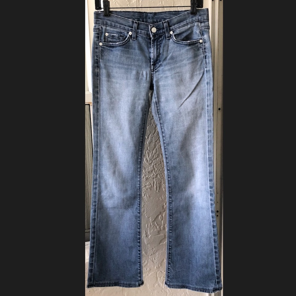 7 FAM PREMIUM ULTRA BOOT CUT JEANS SIZE 27 IN EUC